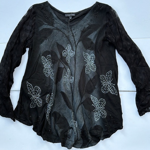 GREATER GOOD Handmade Midnight Butterfly Long Sleeve Tunic in Black - Picture 5 of 16